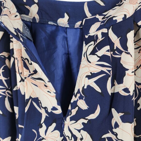 ASTR Skirt A-Line‎ Navy Floral Print Knee Length Women's Size S Blue Cream - Picture 7 of 12